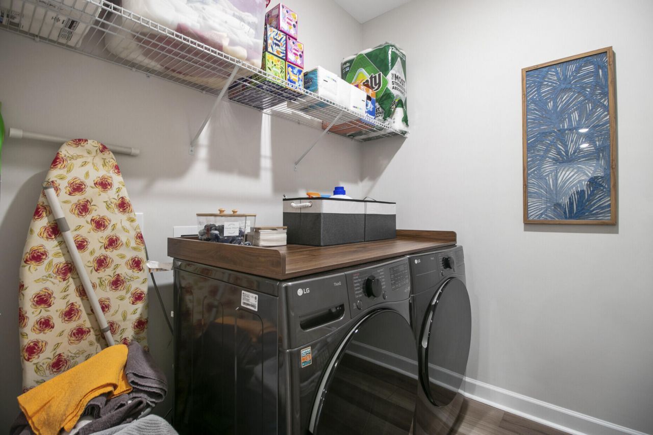 761 Sienna Way Photo 43