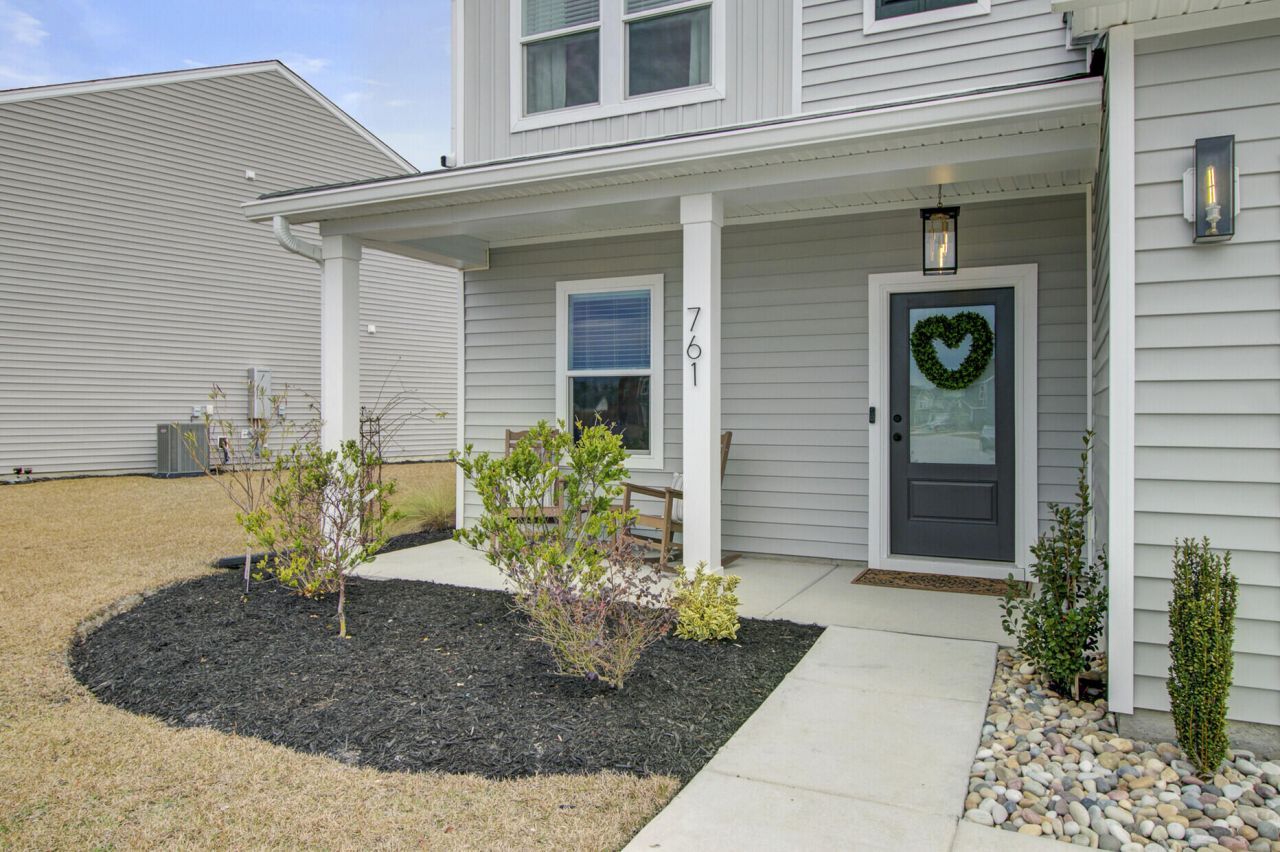 761 Sienna Way Photo 5