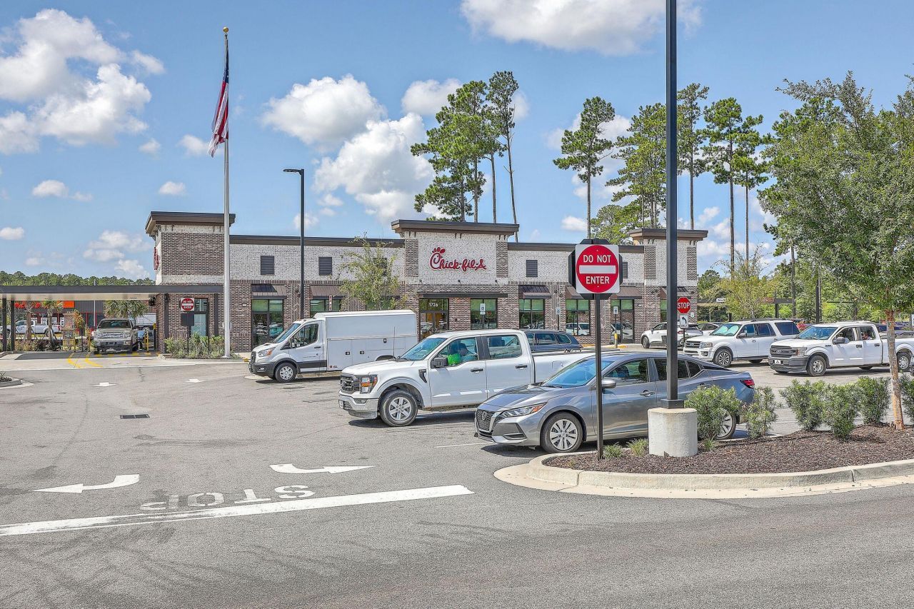 761 Sienna Way Photo 55