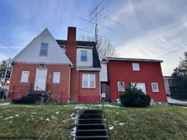 805 S Chestnut Street, Clarksburg, WV 26301