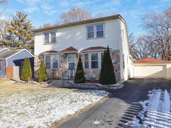 19 Arlington Lane, Fox Lake, IL 60020