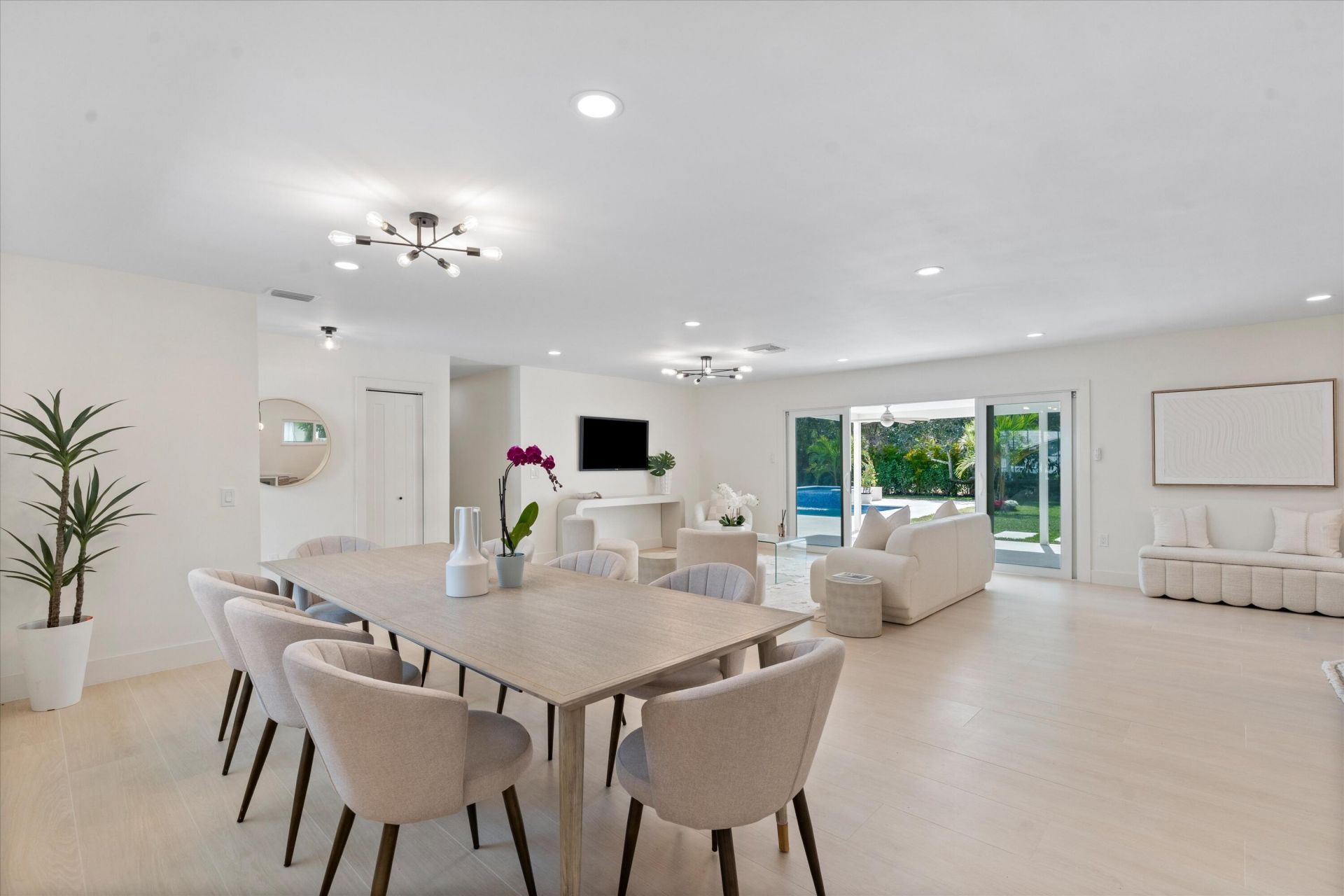 200 NW 2nd Street, Delray Beach, FL 33444 Photo