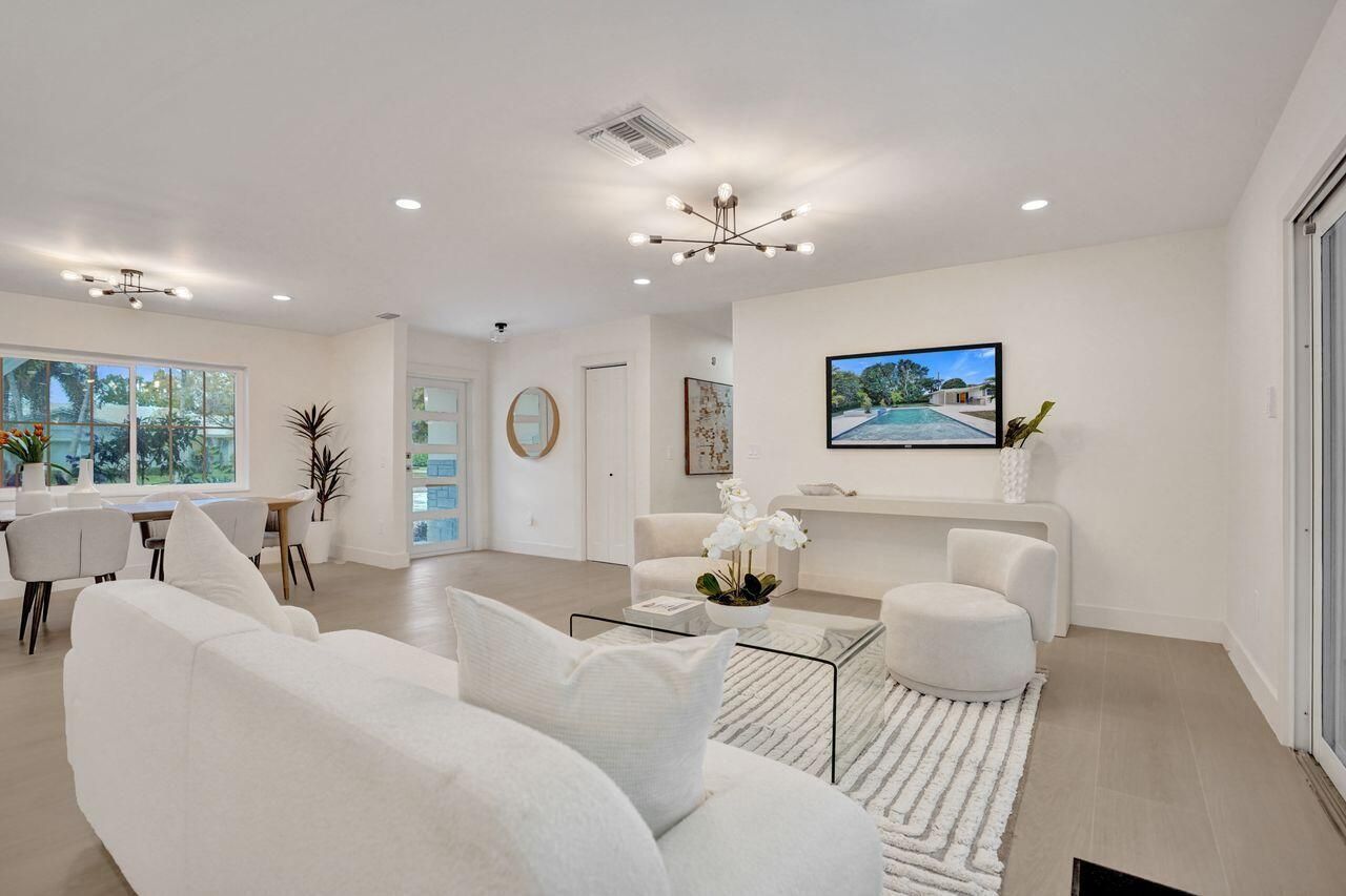 200 NW 2nd Street, Delray Beach, FL 33444 Photo