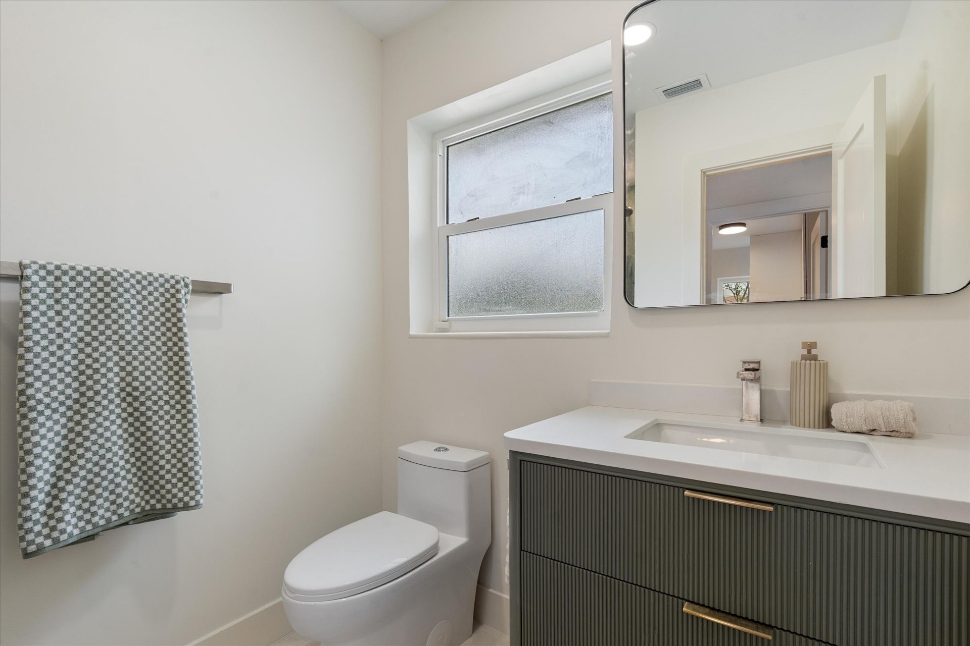 200 NW 2nd Street, Delray Beach, FL 33444 Photo