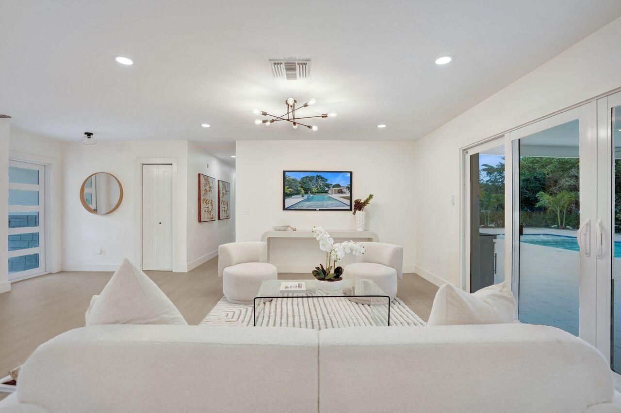 200 NW 2nd Street, Delray Beach, FL 33444 Photo