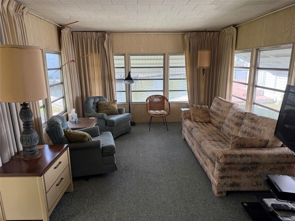 201 Mallard Drive, Boynton Beach, FL 33435 Photo