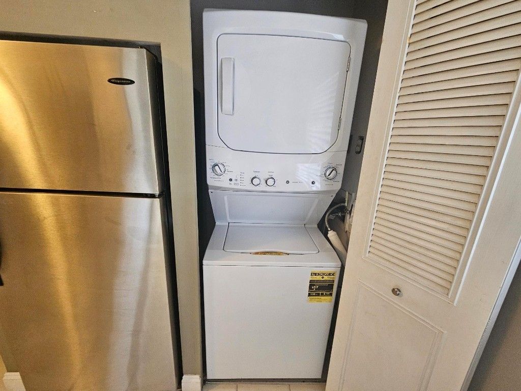 2214 S Cypress Bend Drive, Unit 105, Pompano Beach, FL 33069 Photo