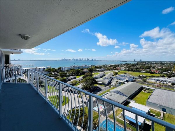 7601 E Treasure Dr, Unit 1604, North Bay Village, FL 33141