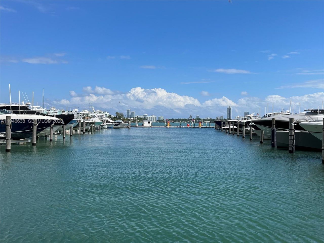 7601 E Treasure Dr, Unit 1604, North Bay Village, FL 33141 Photo