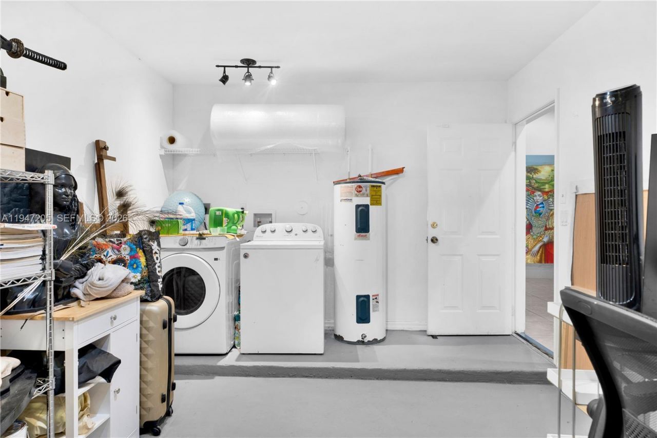 1959 SE 10th St , Homestead, FL 33035 Photo