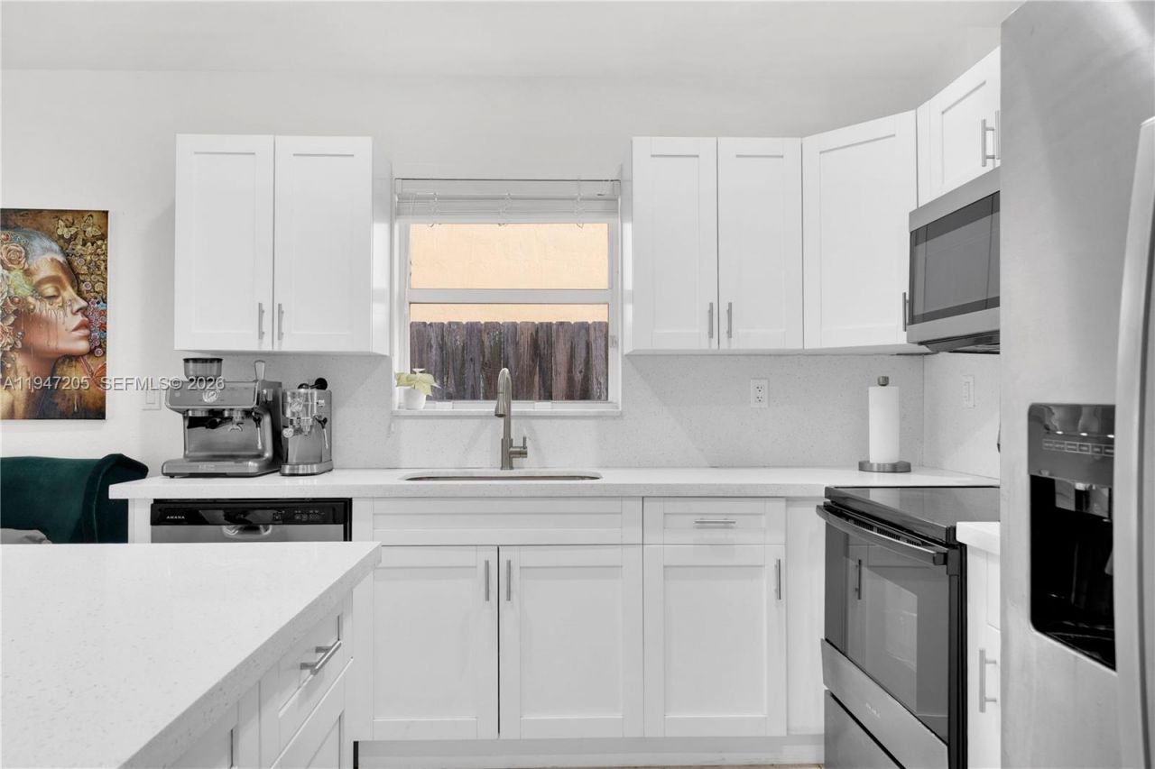 1959 SE 10th St , Homestead, FL 33035 Photo