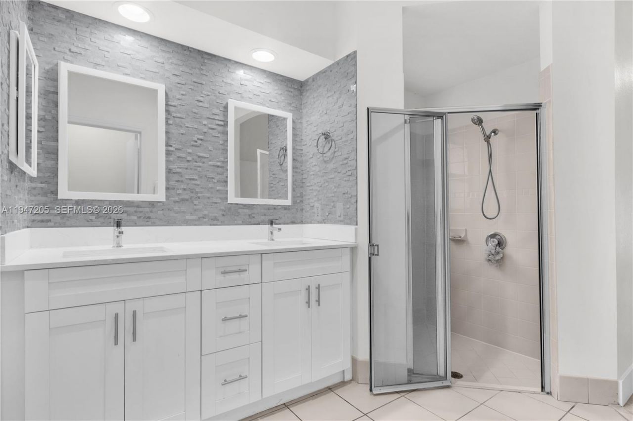 1959 SE 10th St , Homestead, FL 33035 Photo