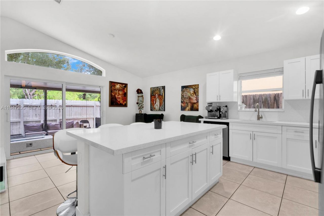 1959 SE 10th St , Homestead, FL 33035 Photo