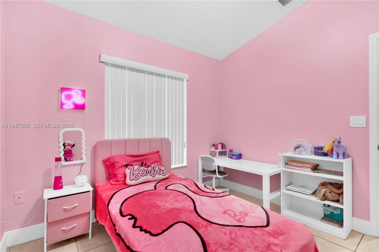 1959 SE 10th St , Homestead, FL 33035 Photo