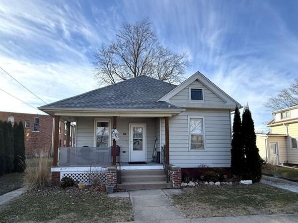 103 Johnson Pyle Drive, Altona, IL 61414