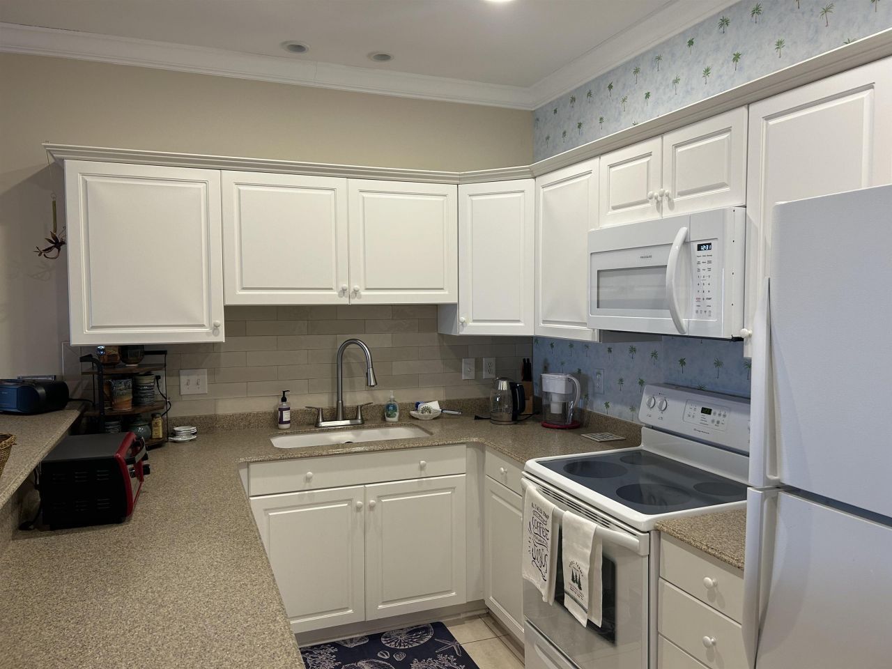 1107 Louise Costin Ln. Photo 8