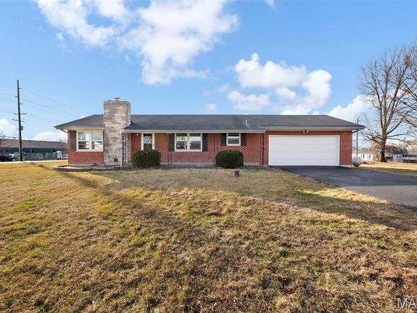 5 Tiger Drive, Wentzville, MO 63385