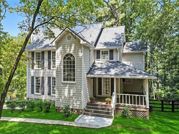 136 Plantation Trace, Woodstock, GA 30188