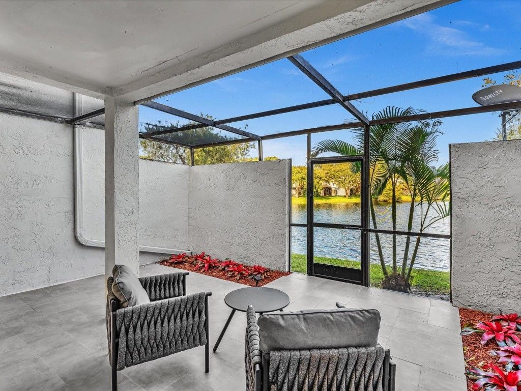 1381 NW 99th Ave, Unit 172, Pembroke Pines, FL 33024 Photo