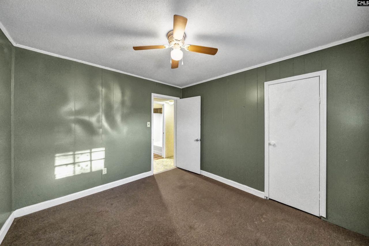 248 Henry Road  Photo 17