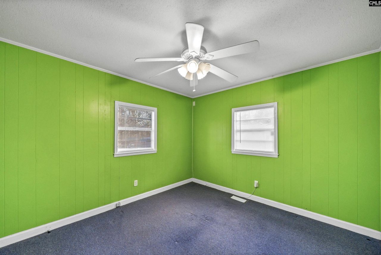 248 Henry Road  Photo 23