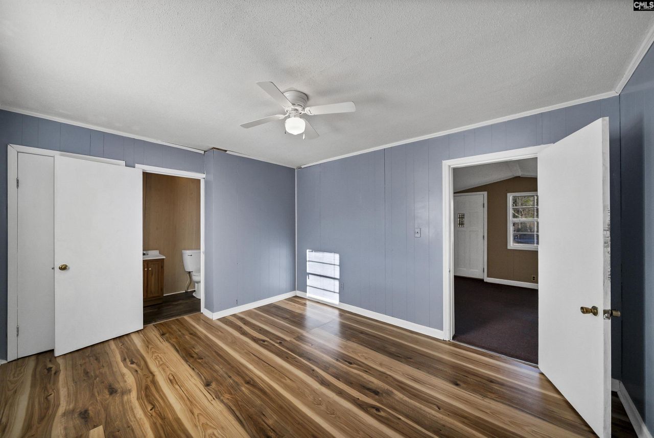 248 Henry Road  Photo 8