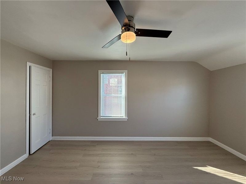 17404 Throckley Avenue, Cleveland, OH 44128 Photo 25
