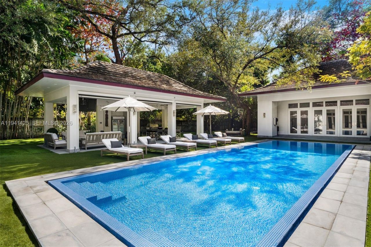 4100 Kiaora St, Miami, FL 33133 Photo