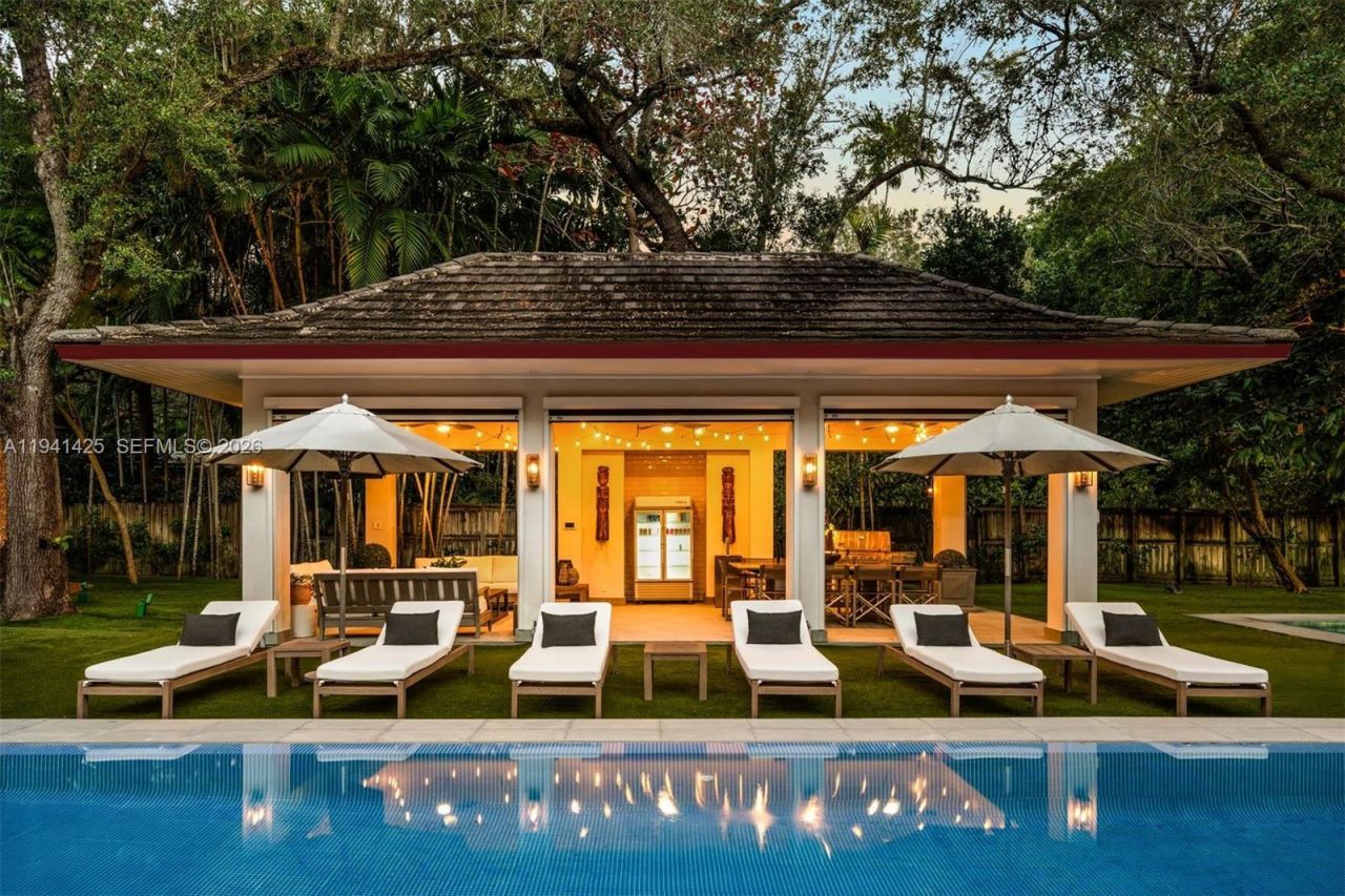 4100 Kiaora St, Miami, FL 33133 Photo