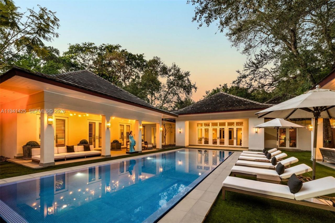 4100 Kiaora St, Miami, FL 33133 Photo