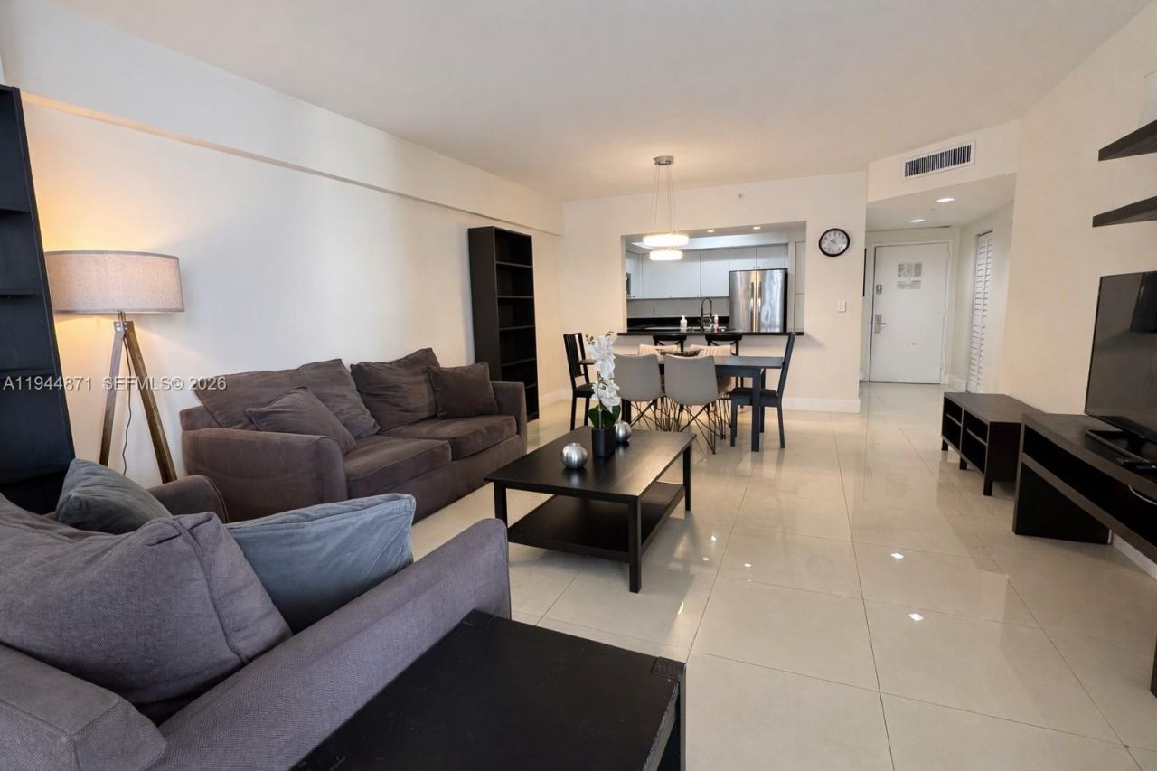 17375 Collins Ave, Unit 1505, Sunny Isles Beach, FL 33160 Photo