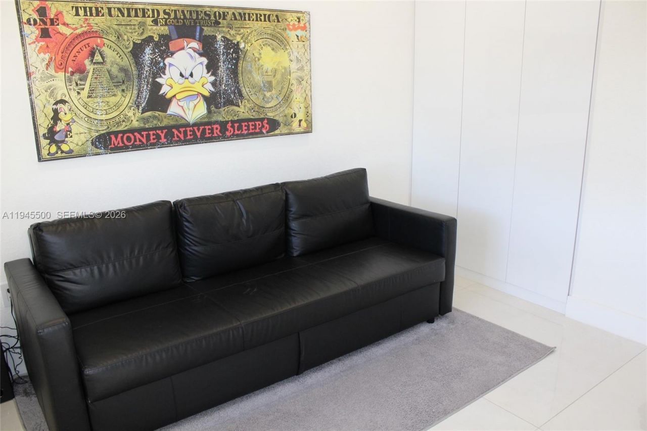 11024 W 35th Ln , Hialeah, FL 33018 Photo