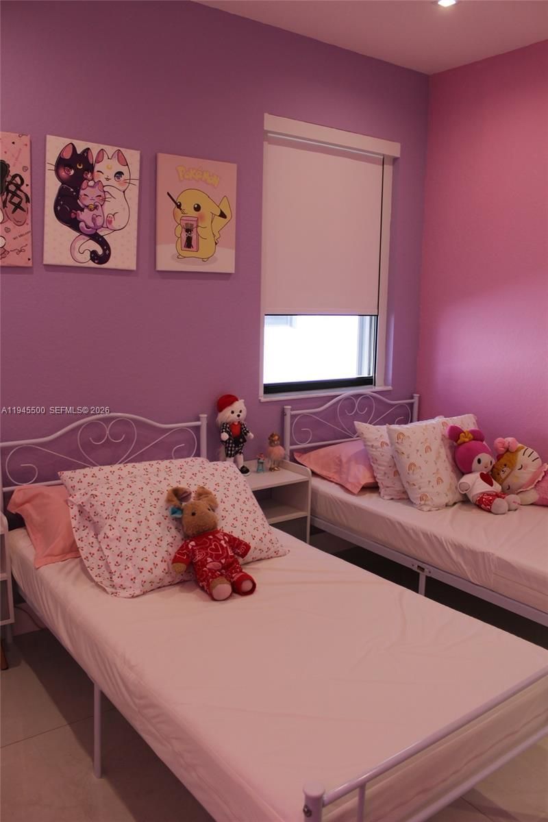 11024 W 35th Ln , Hialeah, FL 33018 Photo