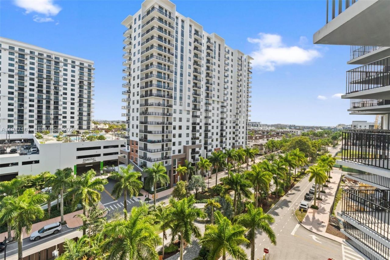 5252 NW 85th Ave, Unit 605, Doral, FL 33166 Photo