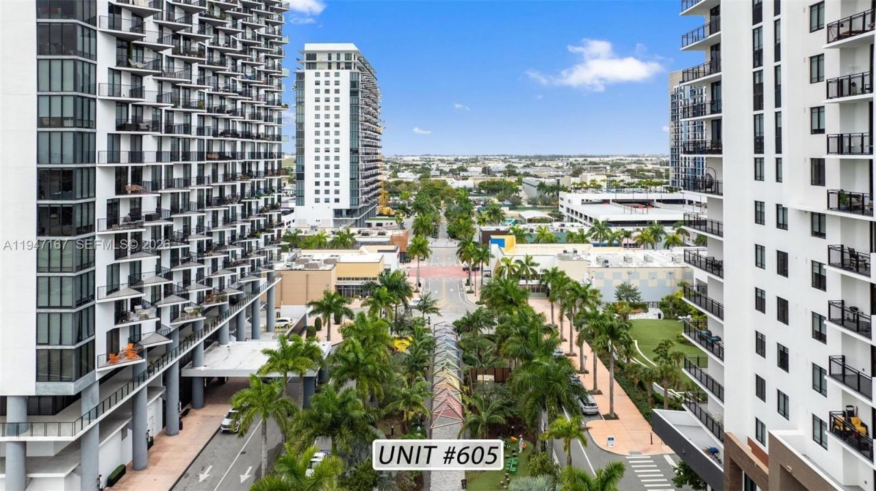 5252 NW 85th Ave, Unit 605, Doral, FL 33166 Photo