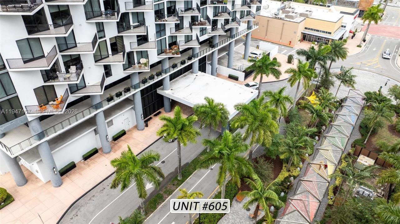 5252 NW 85th Ave, Unit 605, Doral, FL 33166 Photo