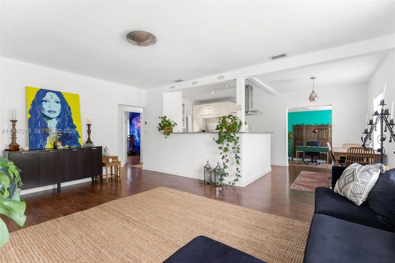 550 Cardinal St, Miami Springs, FL 33166 Photo