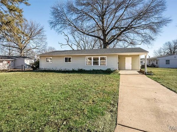 4204 Beauty Lane, Woodson Terrace, MO 63134