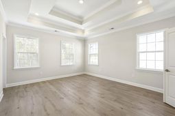 1237 Harriman Lane photo 4