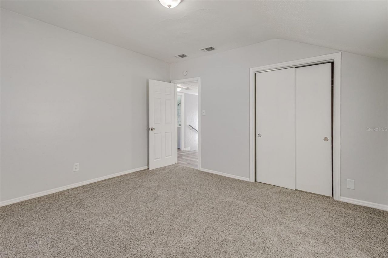 875 19th Avenue S, Unit 1/2, Saint Petersburg, FL 33705 Photo