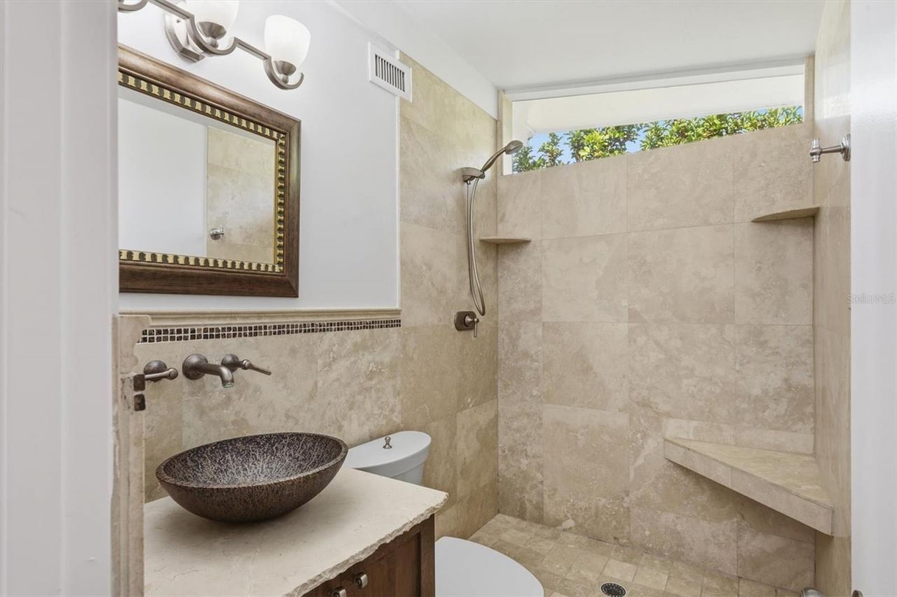 425 Partridge Circle, Sarasota, FL 34236 Photo