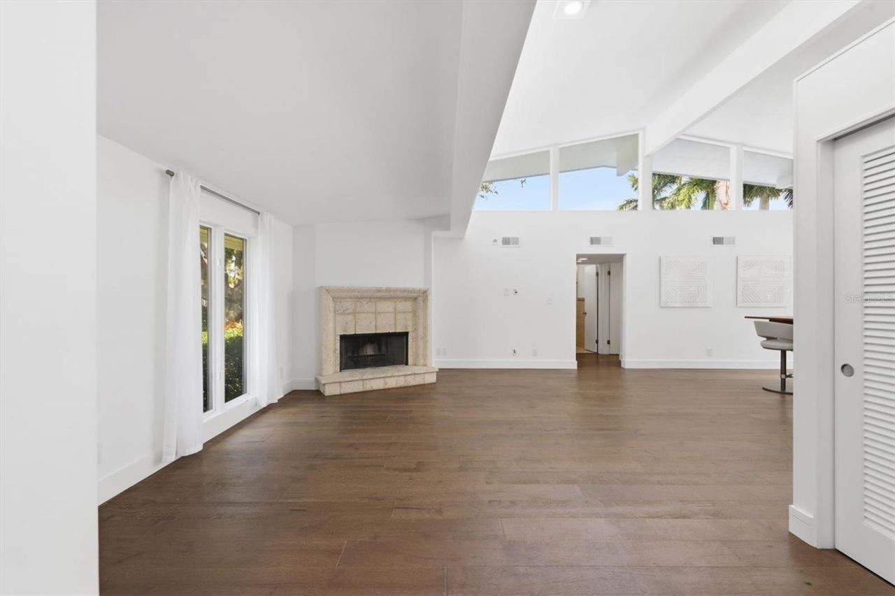 425 Partridge Circle, Sarasota, FL 34236 Photo