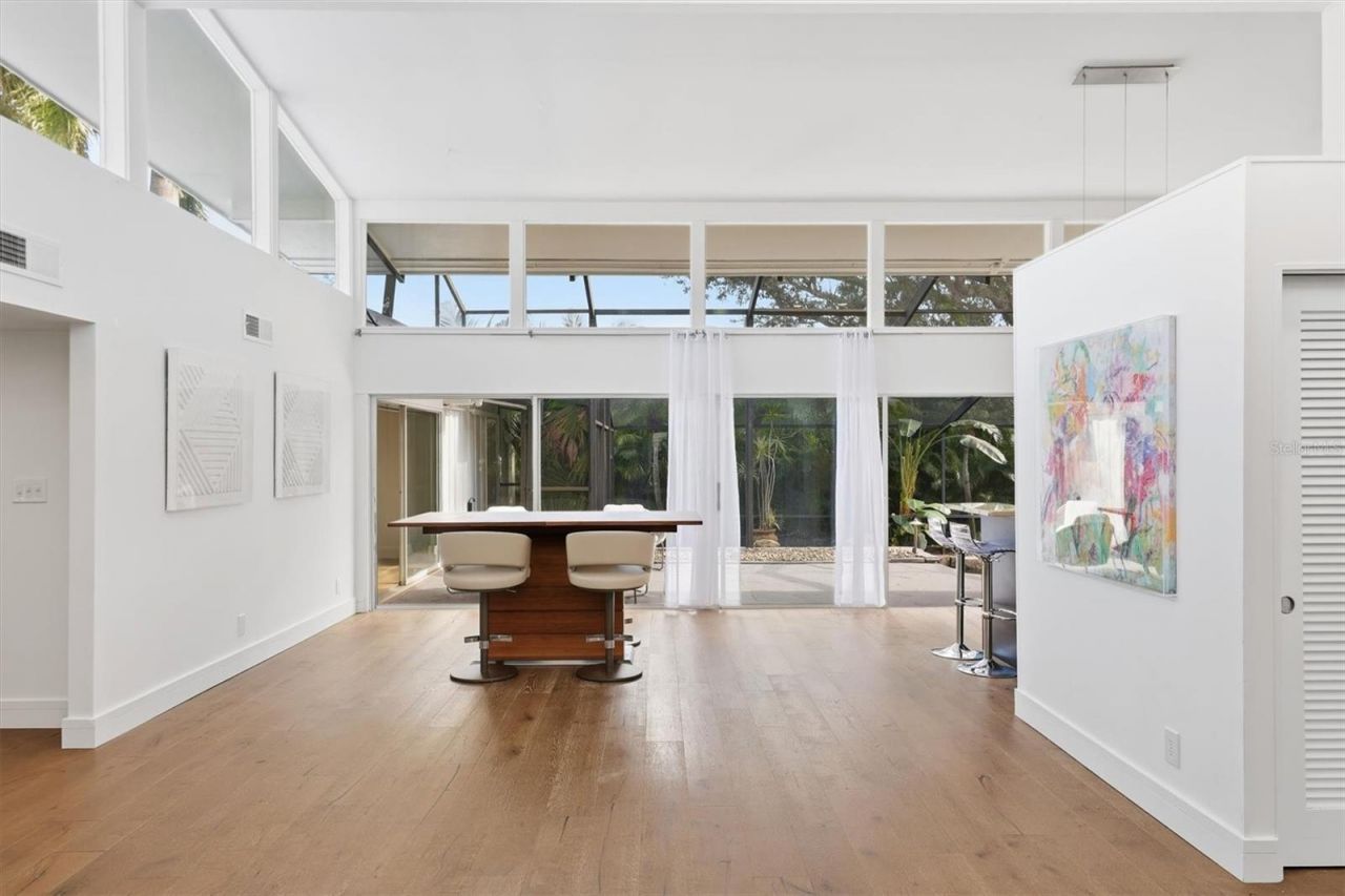 425 Partridge Circle, Sarasota, FL 34236 Photo