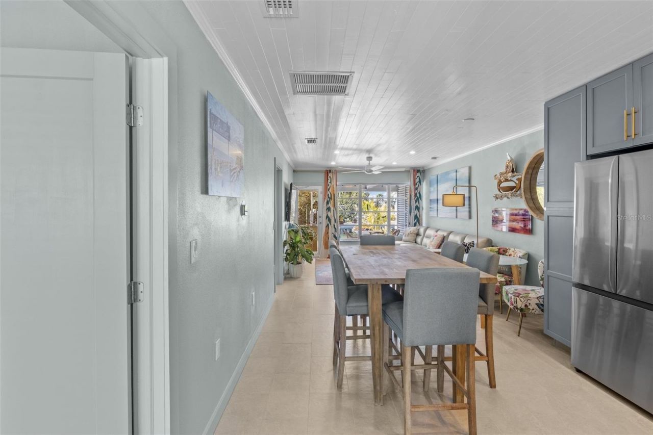 26 Seaside Court, Holmes Beach, FL 34217 Photo