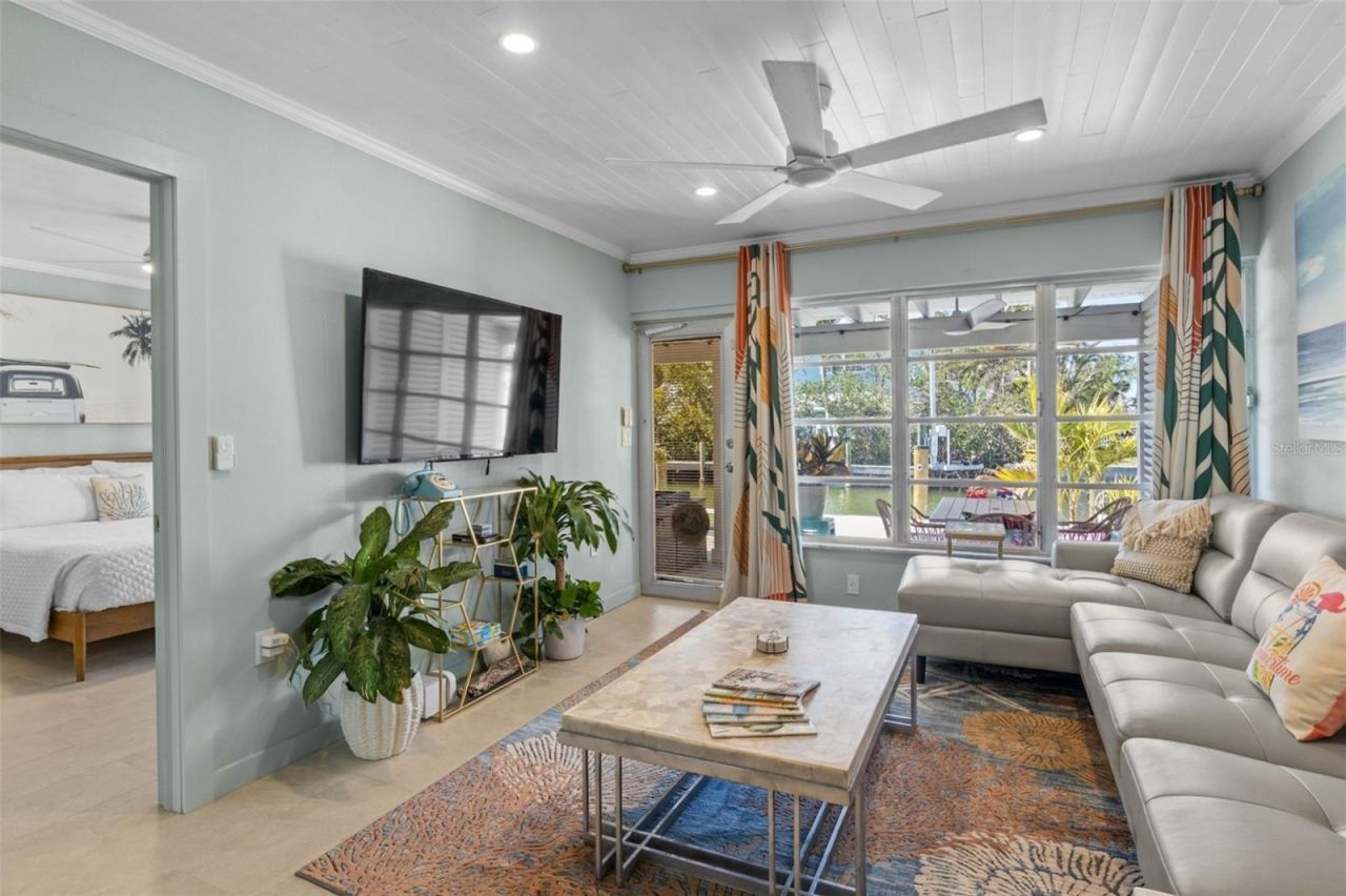 26 Seaside Court, Holmes Beach, FL 34217 Photo