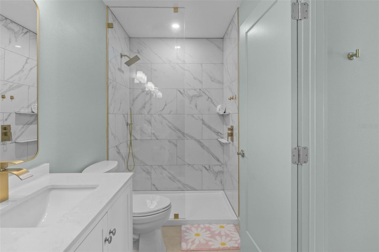 26 Seaside Court, Holmes Beach, FL 34217 Photo