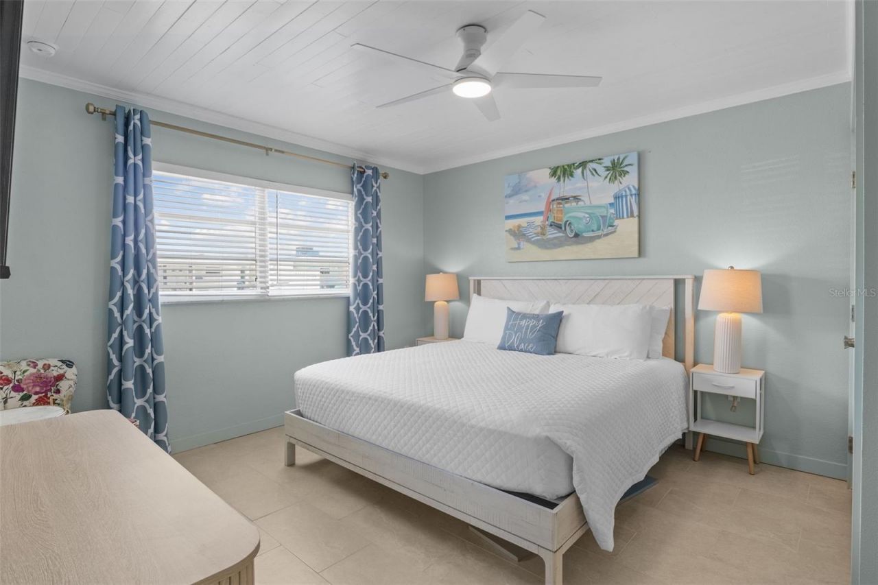 26 Seaside Court, Holmes Beach, FL 34217 Photo