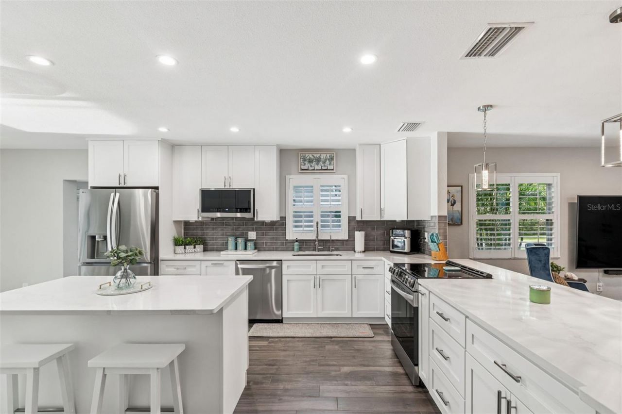 5809 Rio Drive, New Port Richey, FL 34652 Photo