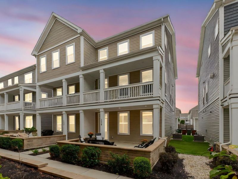 1239 Cromartie Lane, Columbus, OH 43201 Photo 2