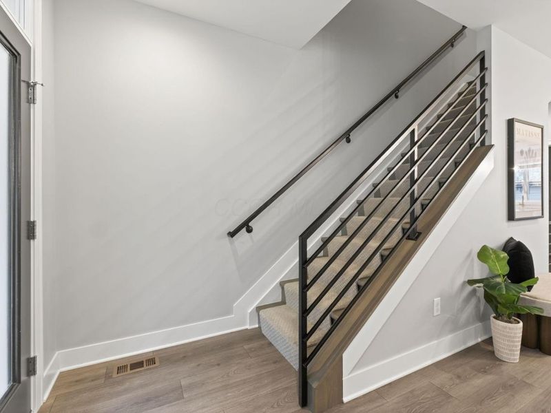 1239 Cromartie Lane, Columbus, OH 43201 Photo 27